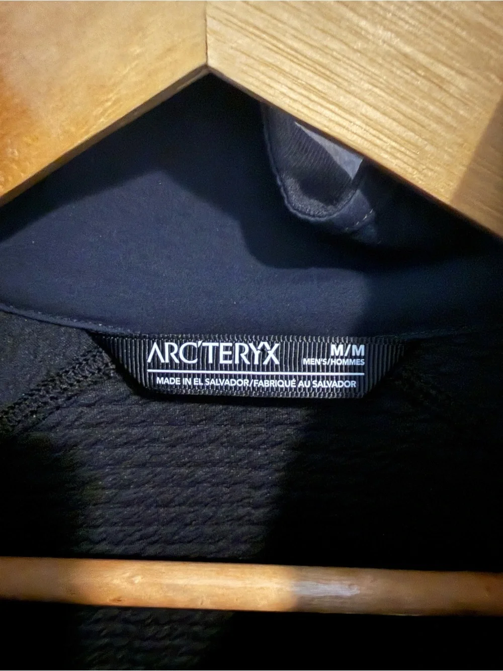Arc'teryx Rethel Jacket Black Full Zip Performance Jacket Men's Medium Hiking